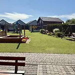 Nyaraló Homes With Pool,