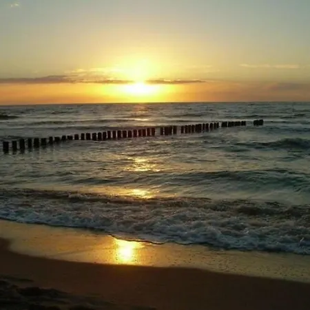 Homes With Pool, Prázdninový dům Mielenko