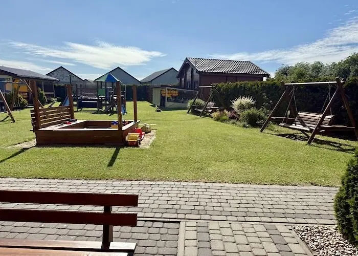 Nyaraló Homes With Pool,